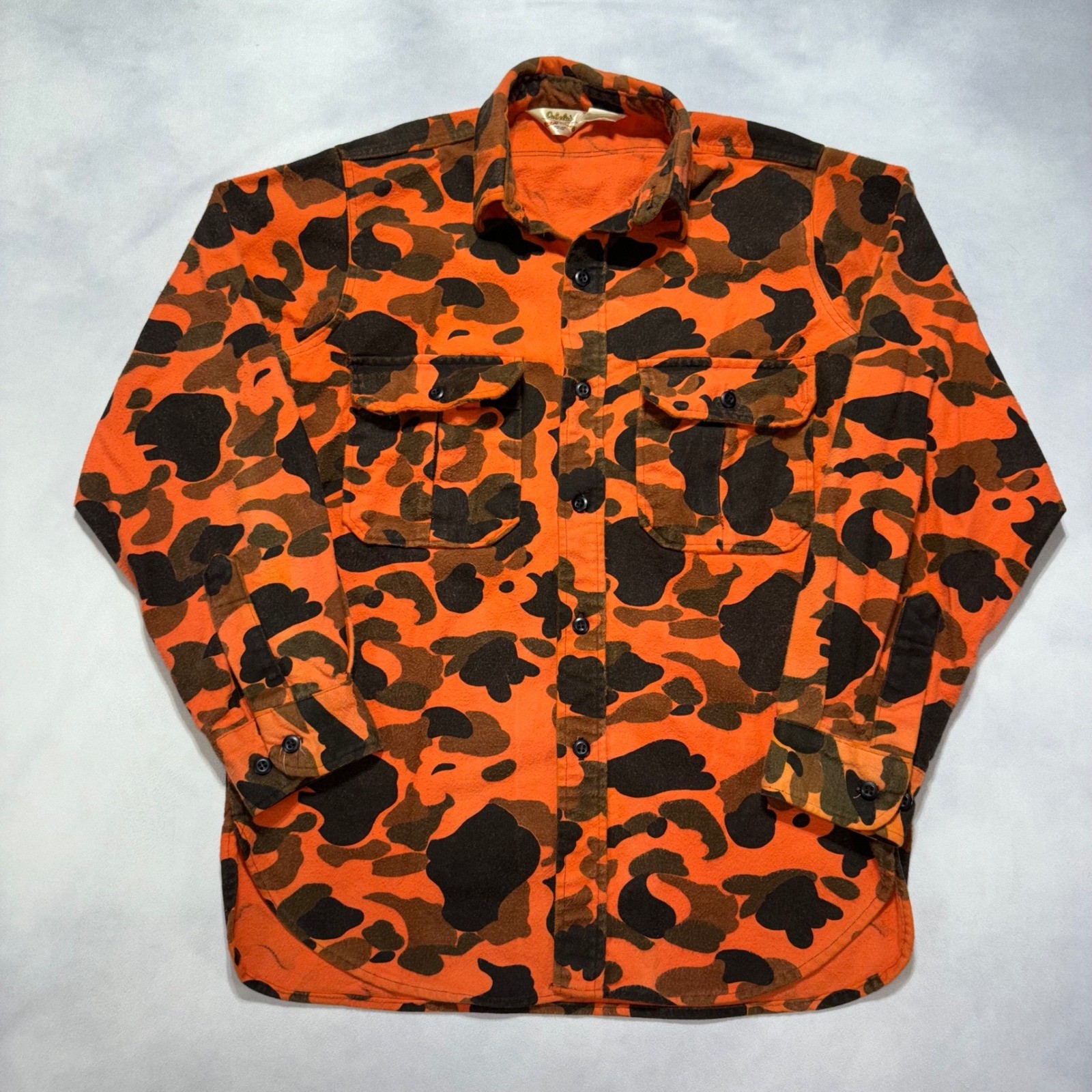 Vintage Cabelas Orange Blaze Duck Camo Shirt Medium Chamois Flannel USA Made 80s