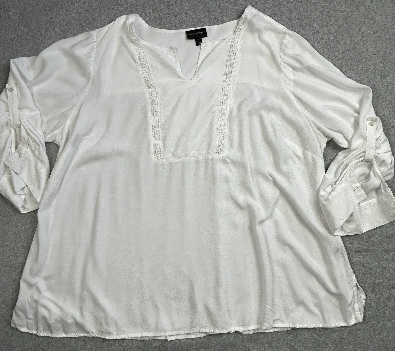 Lane Bryant Blouse Womens 28 White Tunic Split Neck Roll-Tab Sleeve Lace Detail