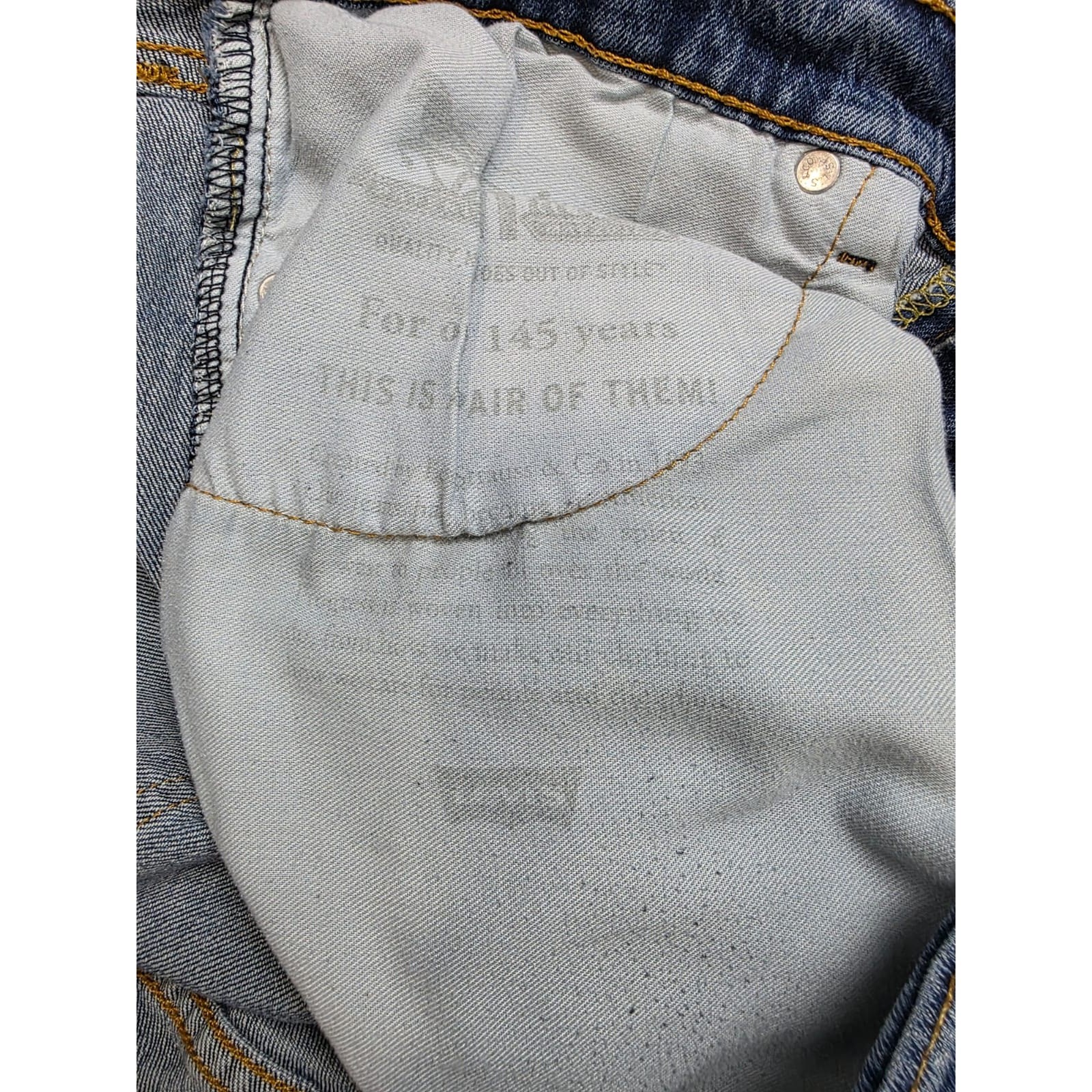 Levi’s 541 Athletic Fit Jeans Men’s 38×32 Light Wash Tapered Denim Pants