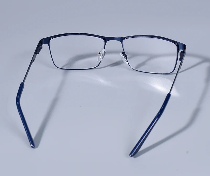 Men Women Reading Glasses Rectangle Metal Frame Spring Hinge Vision Eyewear