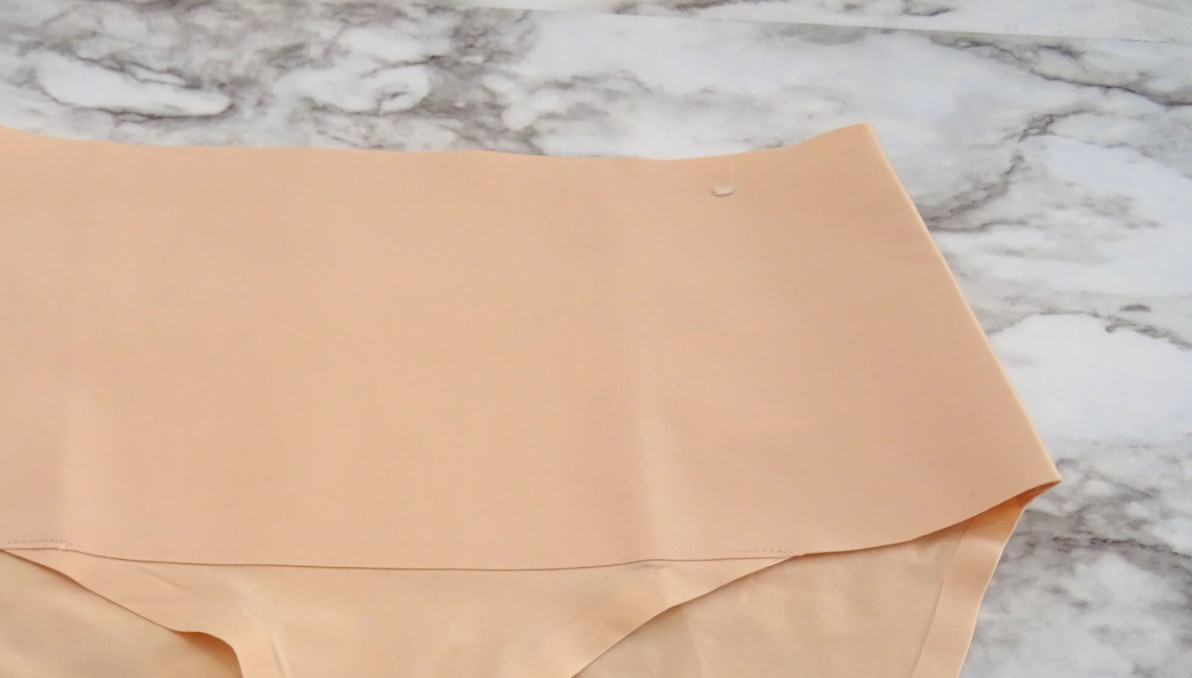 Spanx 0215# Supersmooth Undie Tectable Brief 1-Pack Panties US Size M