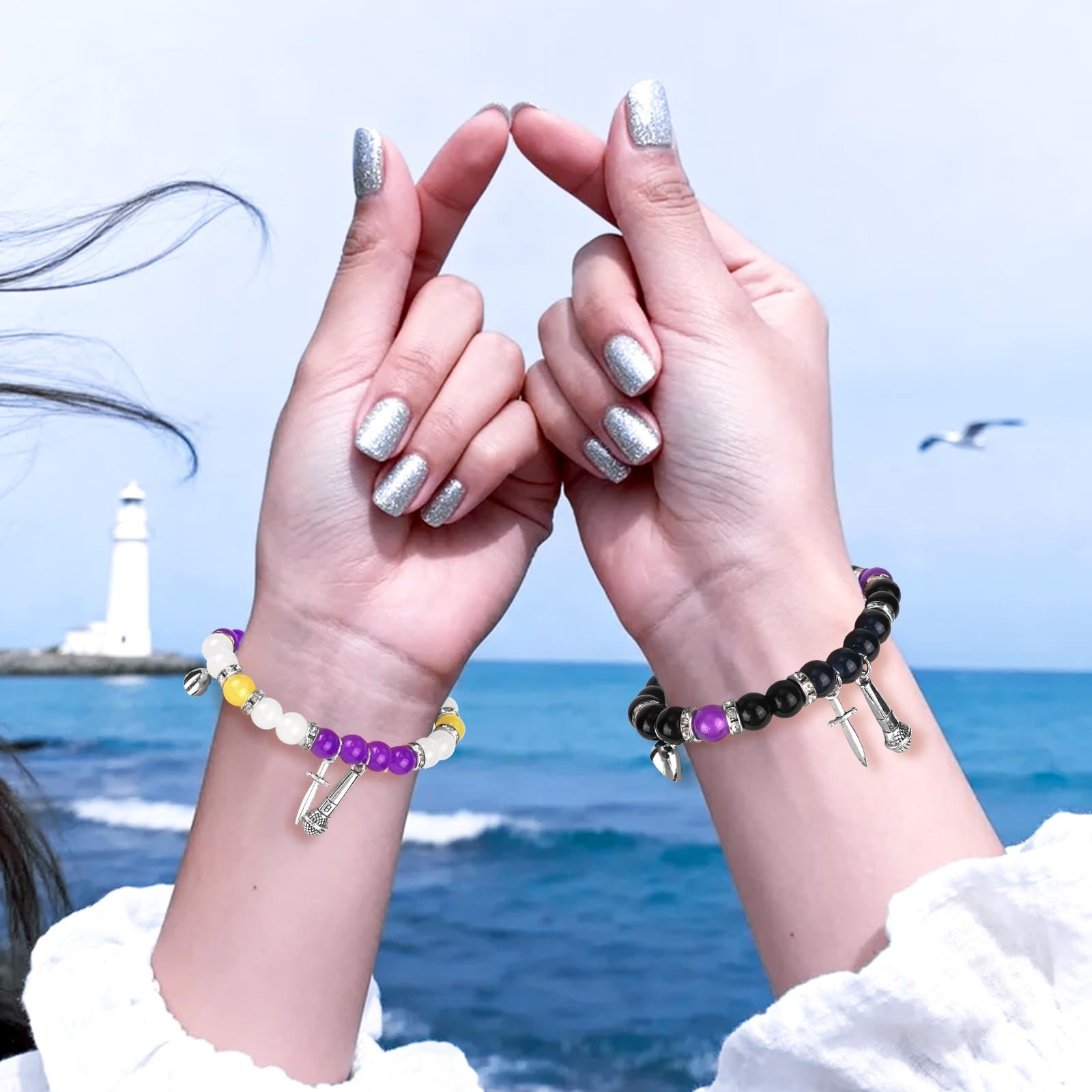 2pcs Matching Friendship Bracelets, Medium, as shown in the picture