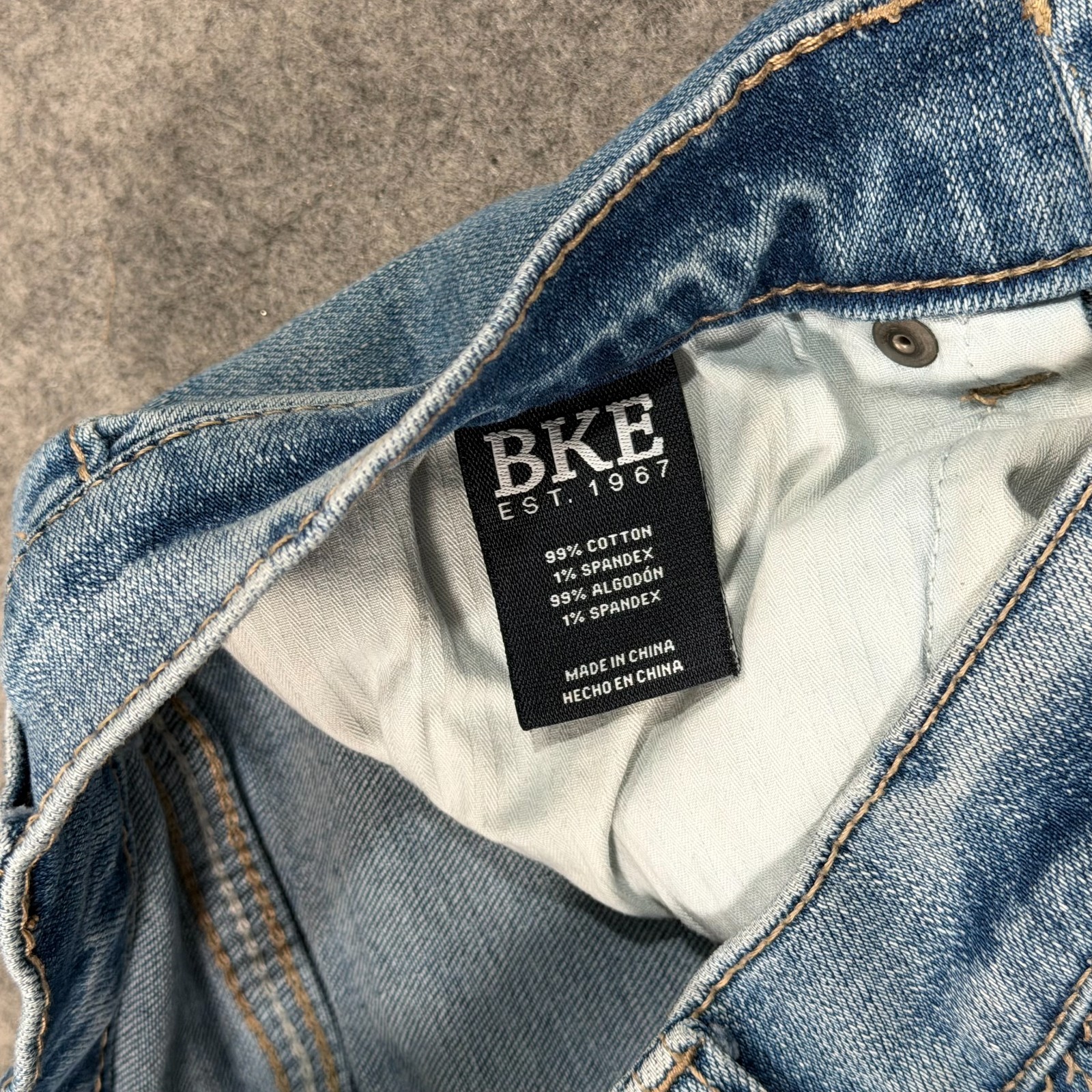 BKE Medium Wash Blue Stretch Denim Alec Slim-Straight Jeans Men’s Size 29×29*