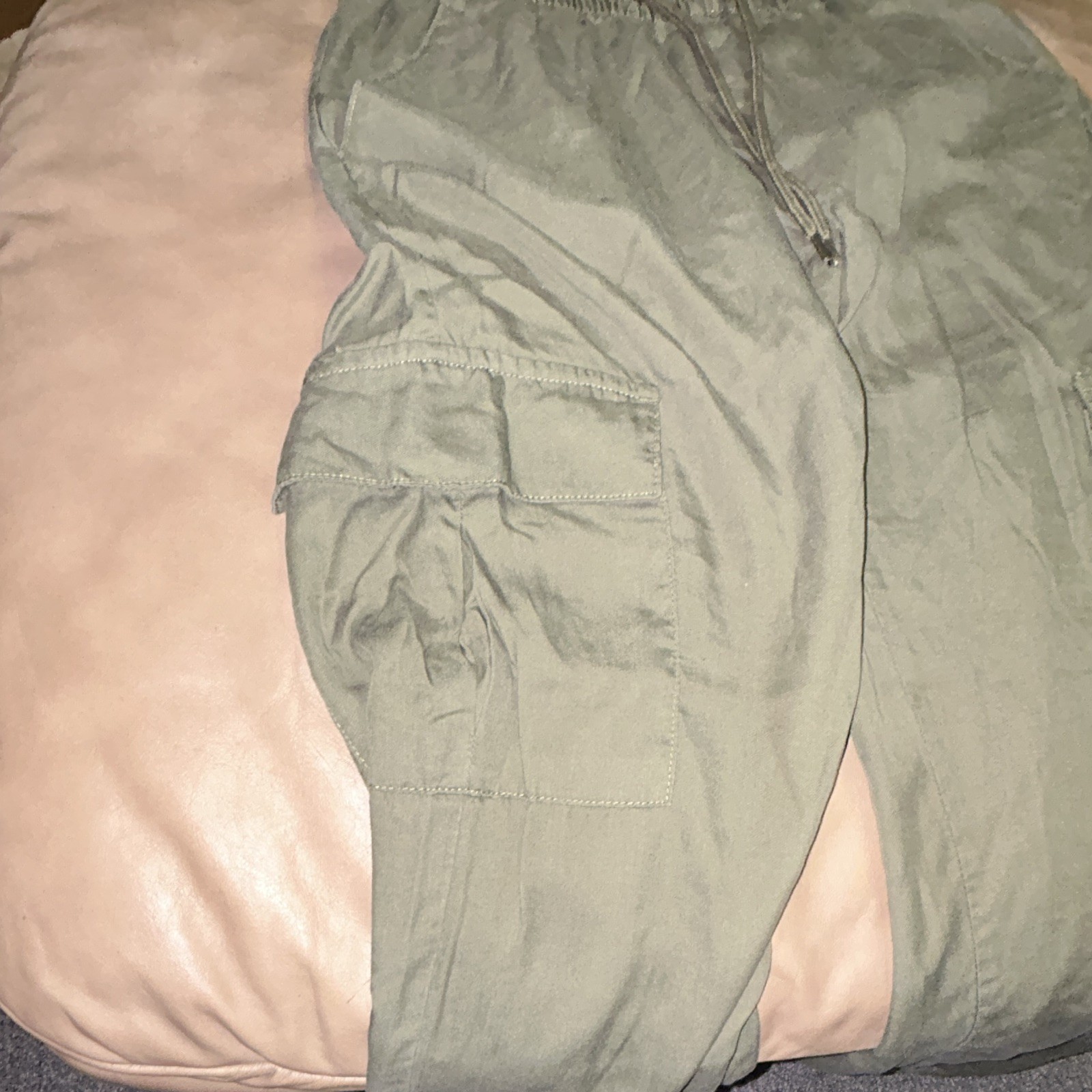 Indigo Rein Women’s Green Cargo Jogger Pants Pockets Elastic Waist Size M