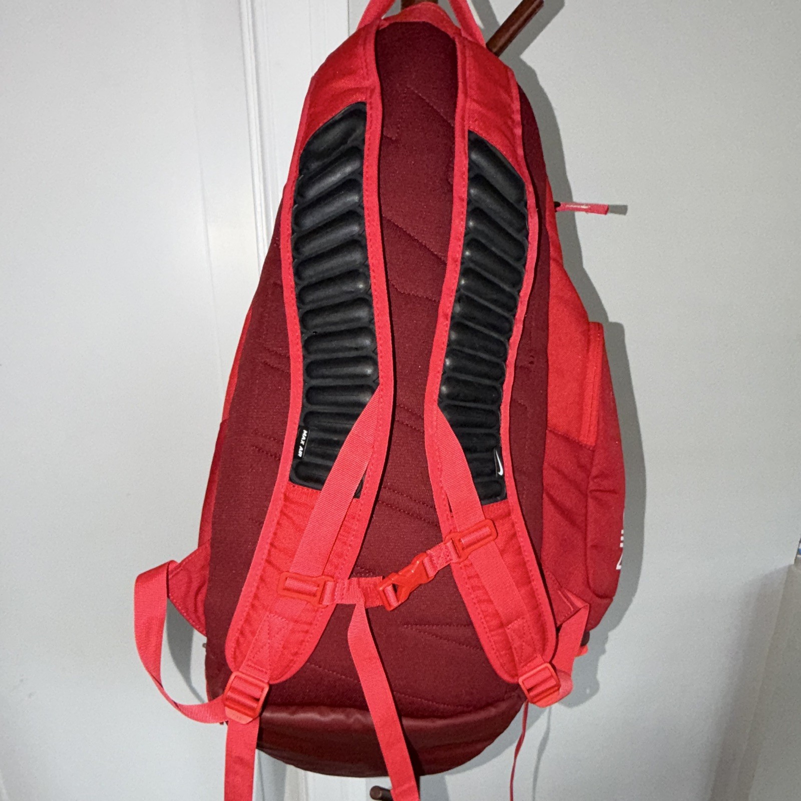 Nike Elite Quad Zip System Backpack Lightweight Red