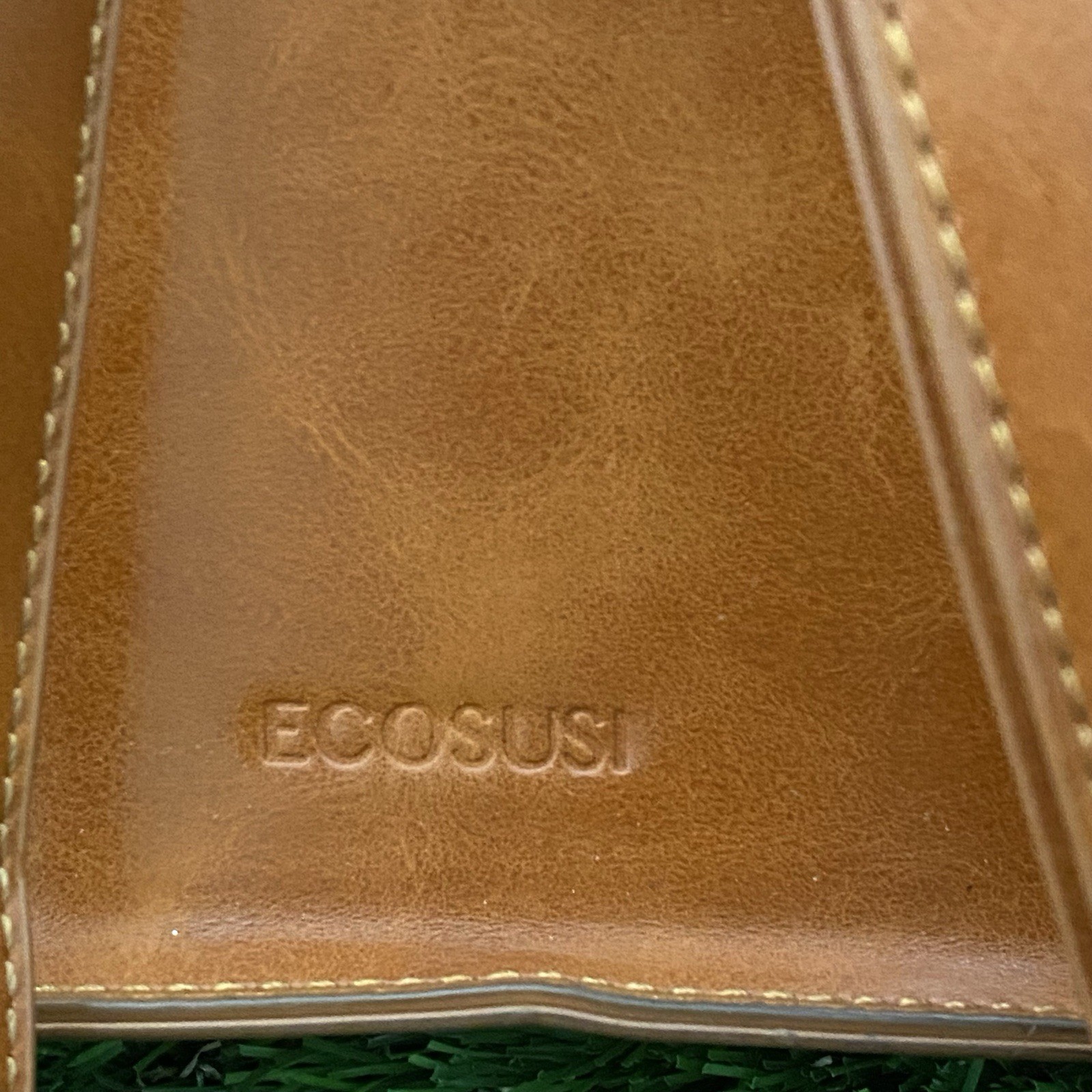 Ecosusi Cornelia backpack in brown vegan leather retro style Stunning!