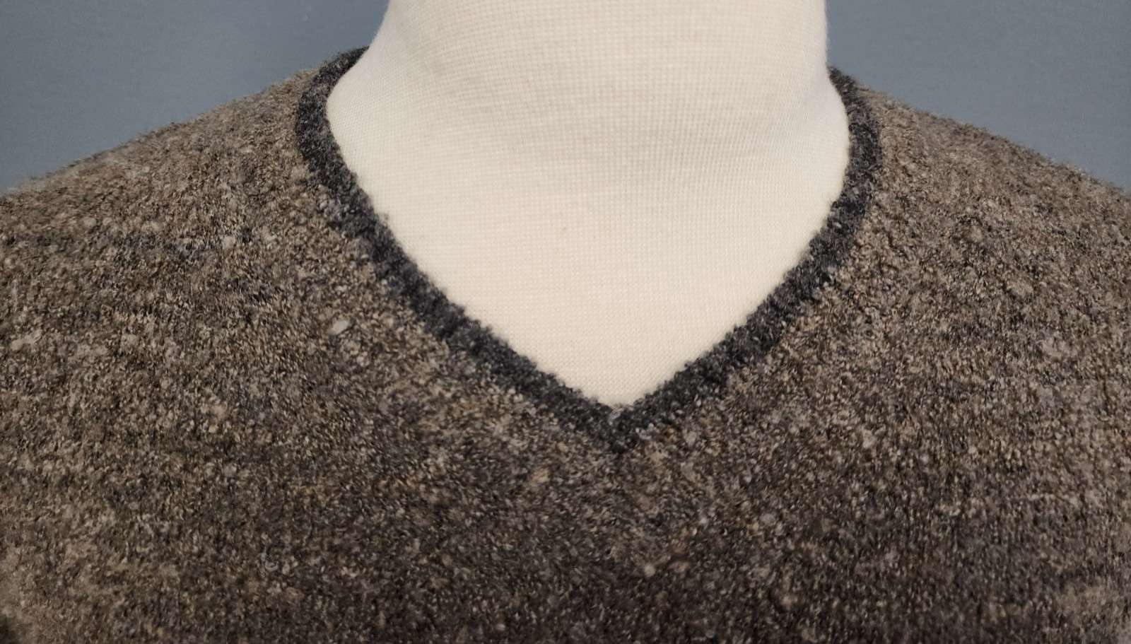 Joseph Abboud Gray Marled Men’s Sweater 87% Wool 13% Nylon UNKNOWN SIZE READ