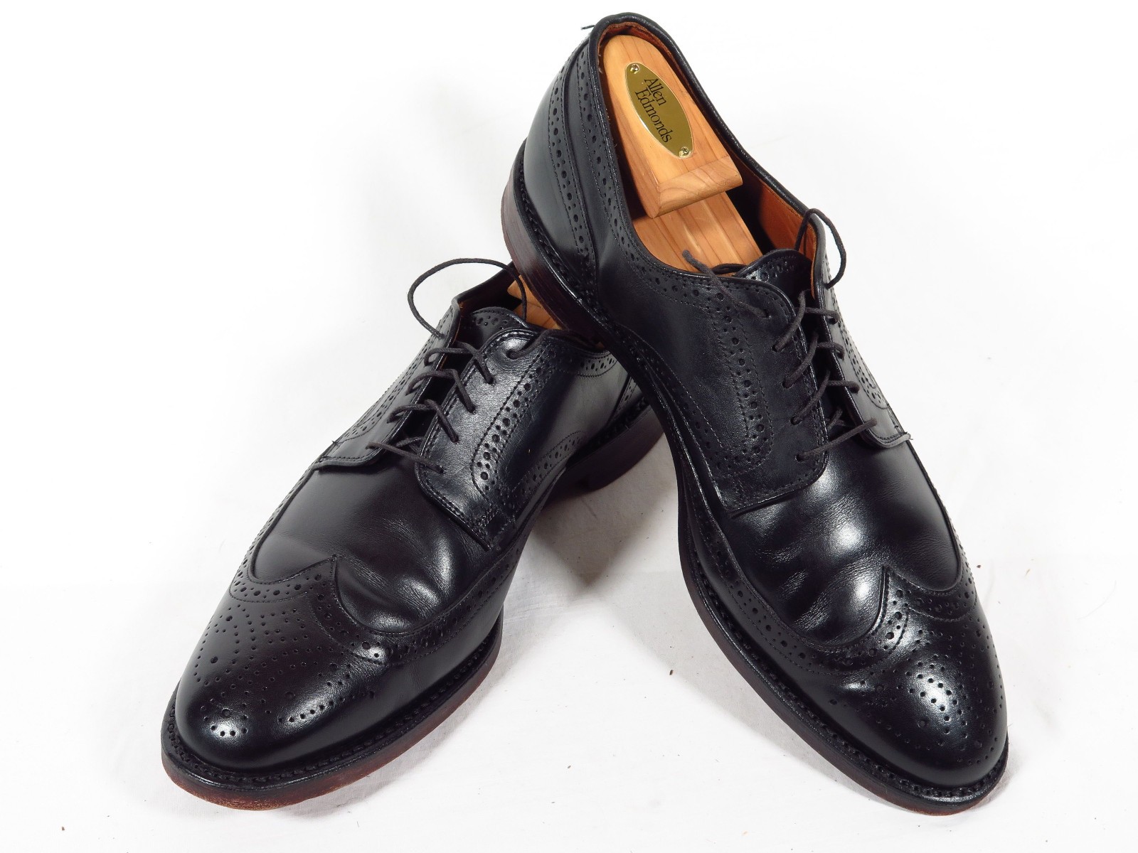 Allen Edmonds Player’s Shoe Full Brogue Wingtip Derby in Black Calf, 11 D