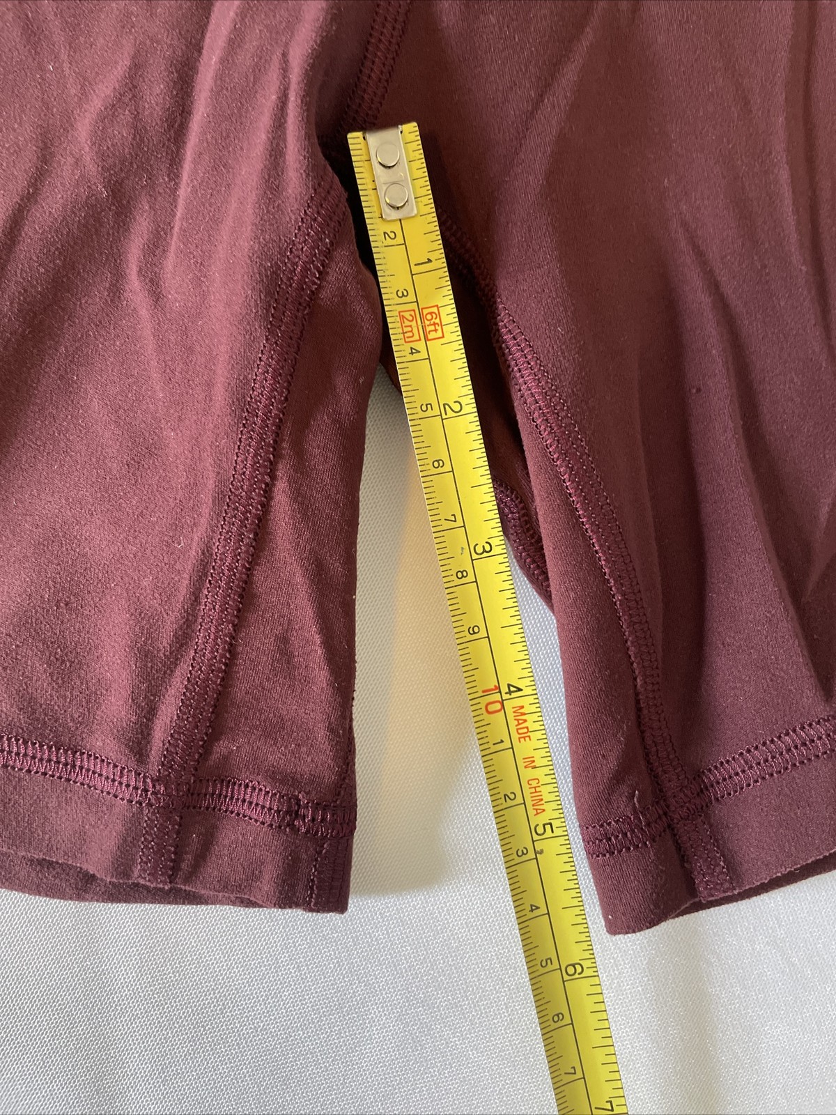 Lululemon Align High Rise Short 6″ Size 4 Burgandy Maroon