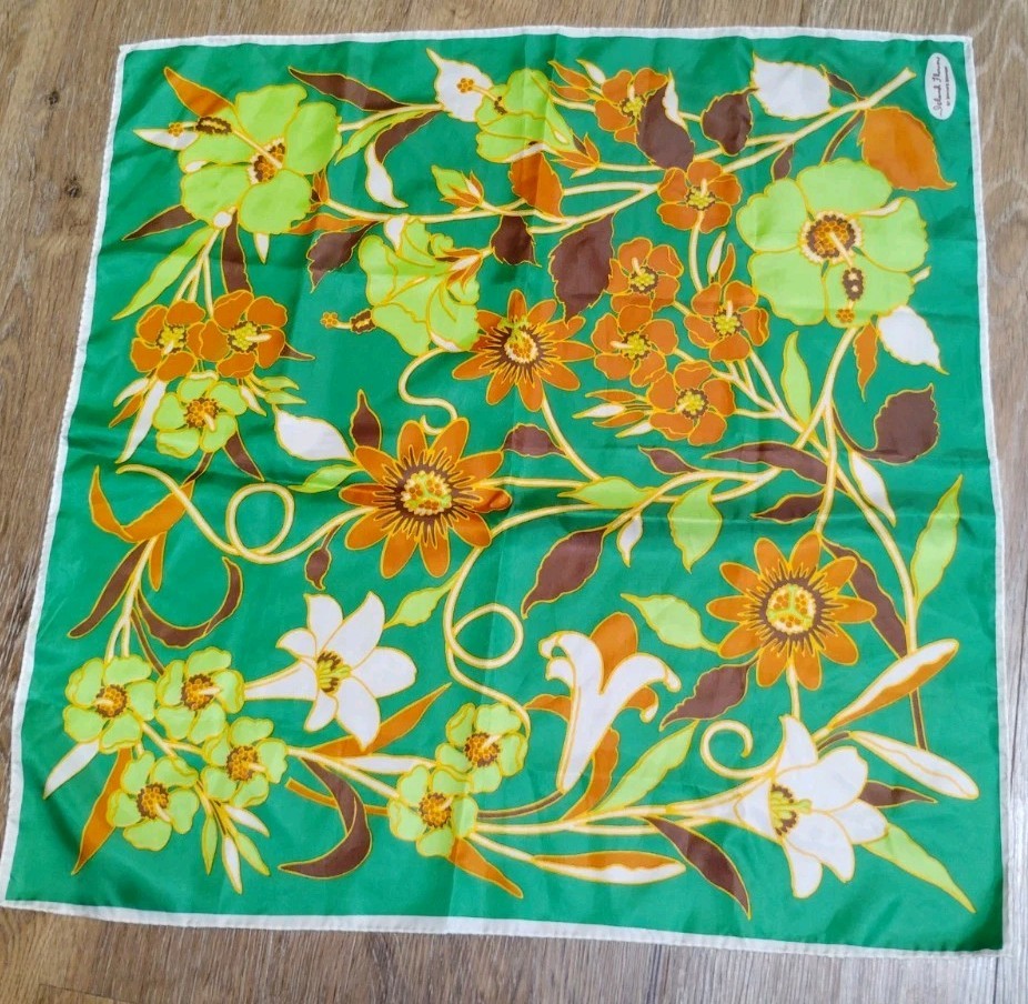 Vintage Smith’s Bermuda Scarf Island Flowers Green Coral 22 X 22 Signed