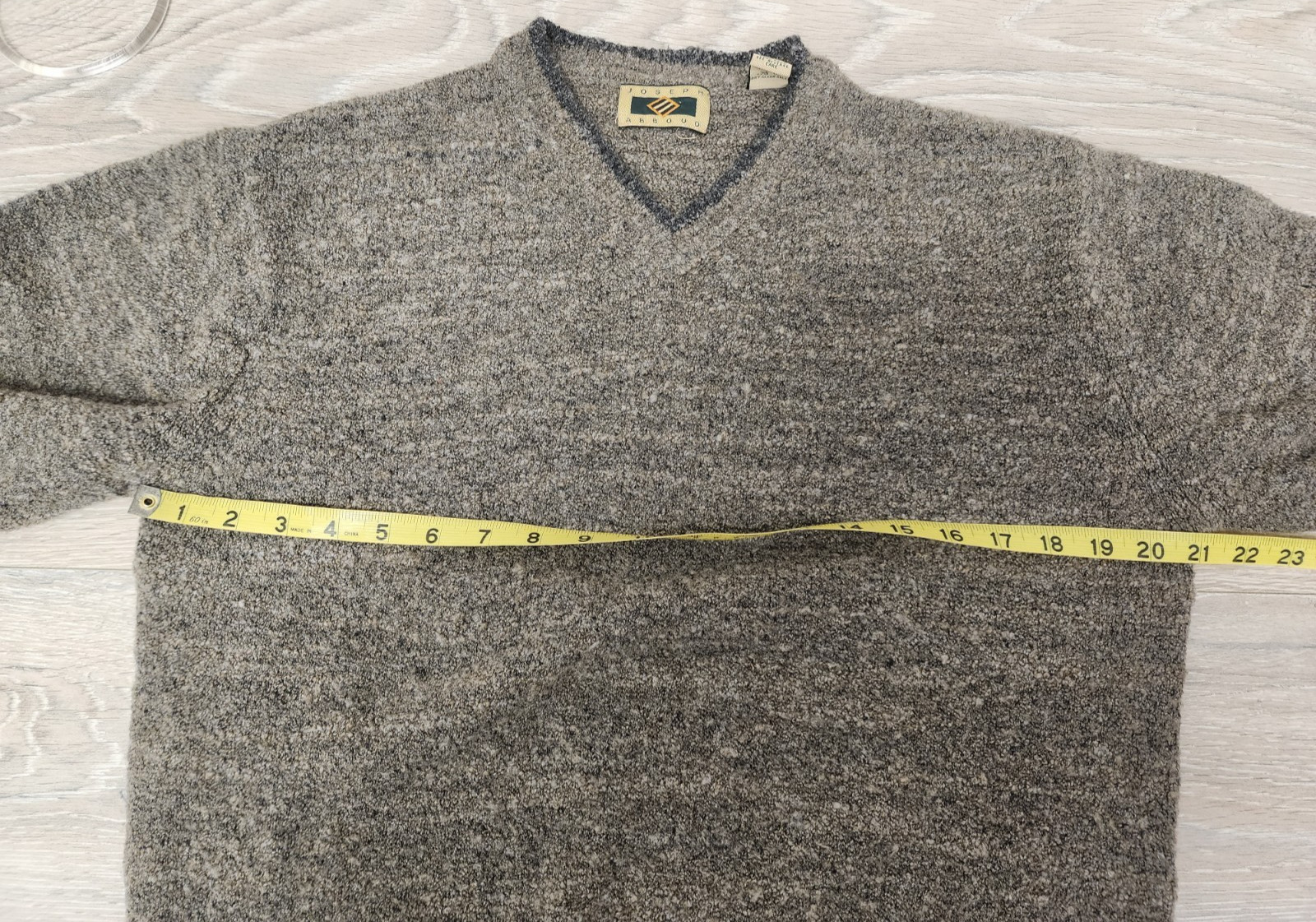 Joseph Abboud Gray Marled Men’s Sweater 87% Wool 13% Nylon UNKNOWN SIZE READ