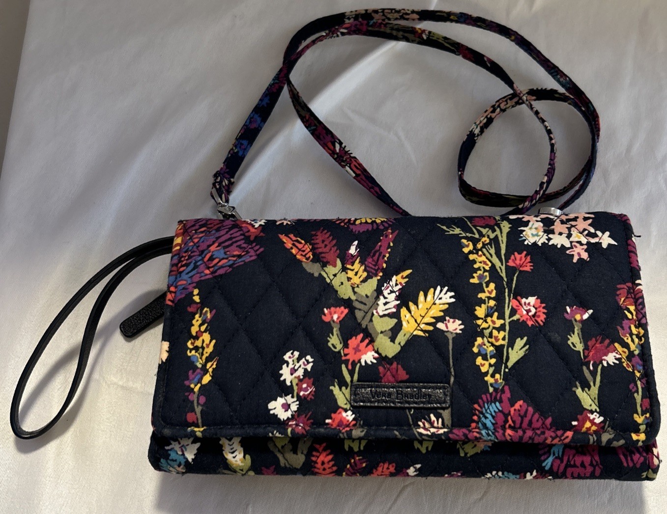 Vera Bradley Midnight Wildflowers All-In-One Crossbody Wristlet Wallet Navy Blue