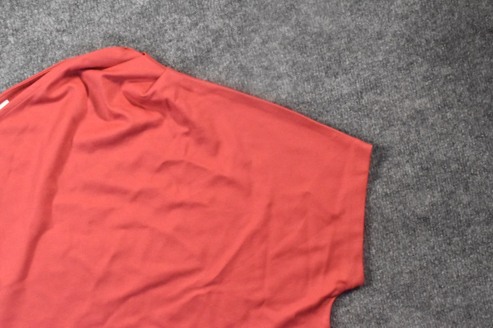 BEAUTIFUL by Lawrence Zarian Silky Ponte Flirty One Shoulder Top