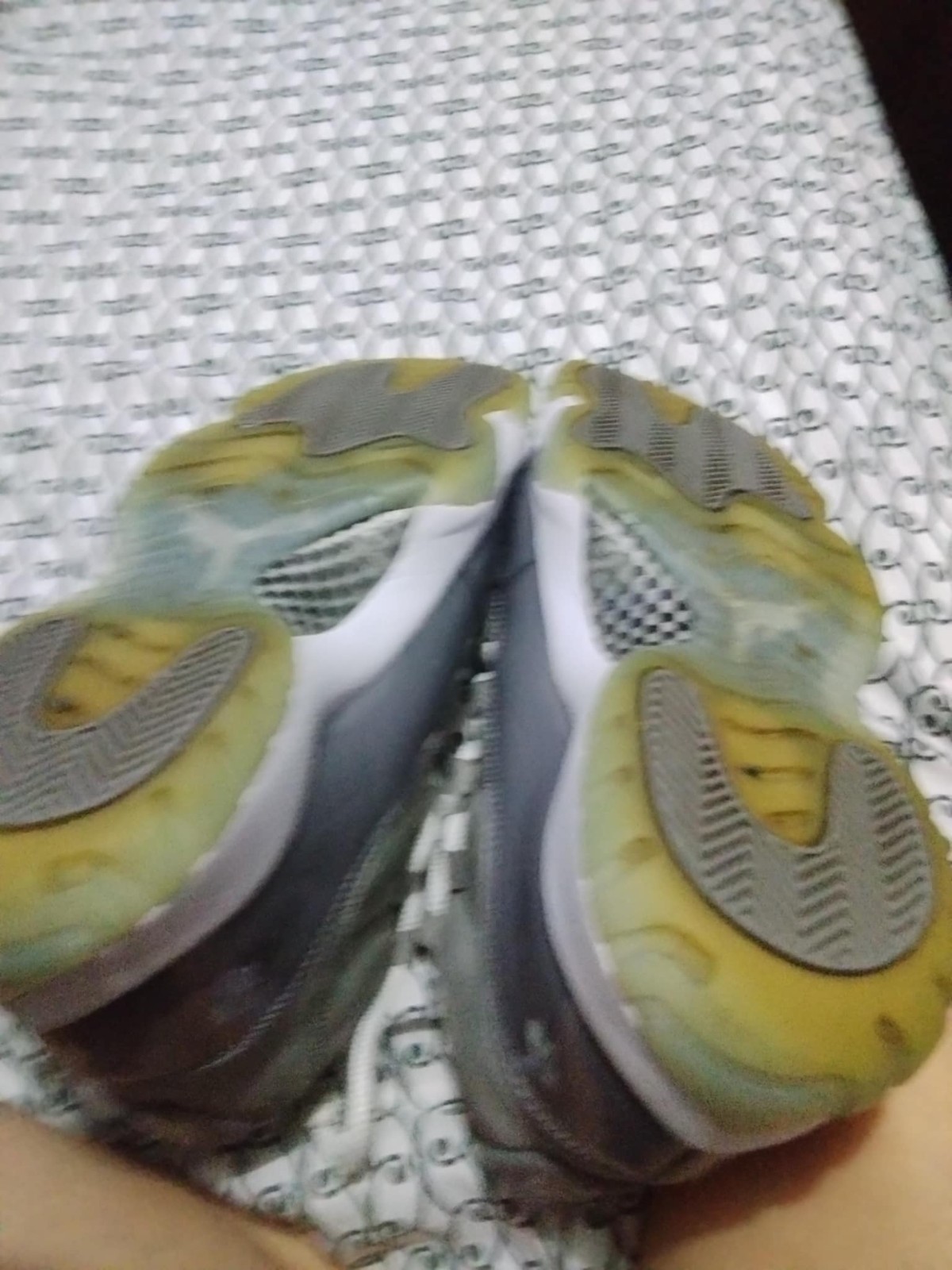 Size 9 – Jordan 11 ‘Cool Grey’ [CT8012-005] (case)