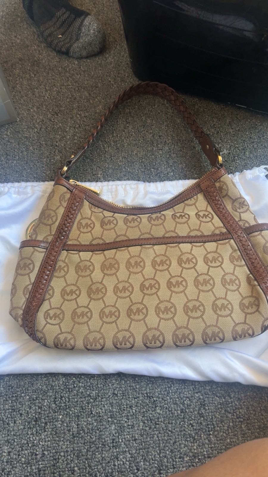 Michael Kors Logo Shoulder Bag Zip Closure Brown/Beige w/ Bag Charm