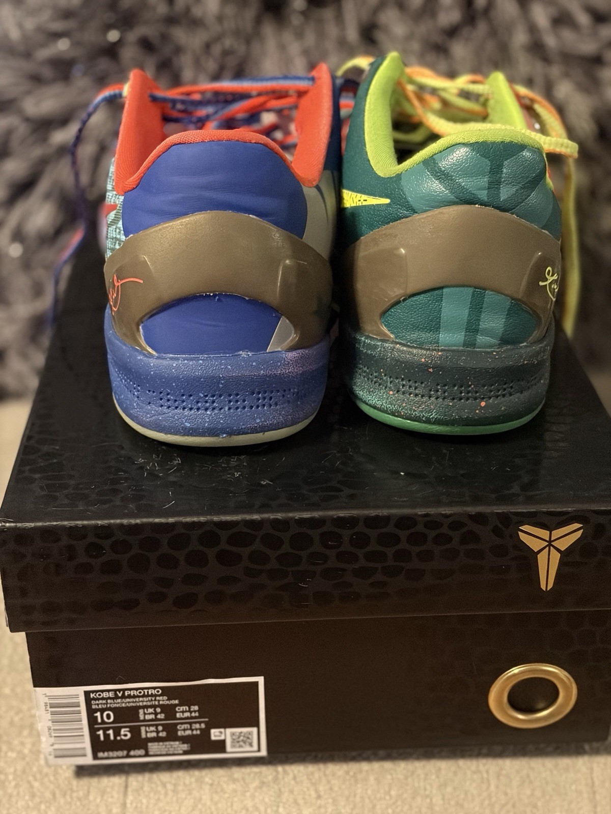 Kobe V Protro What The Men’s Size 10 Used with Box Multicolored