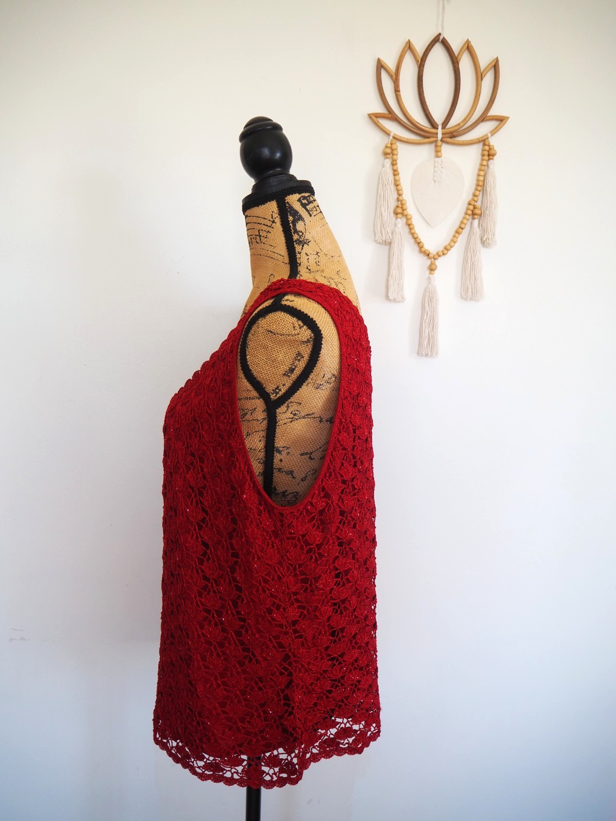 Carmen Marc Valvo Red Heavy Beaded Sleeveless Lined Special Occasion Top Size 2X