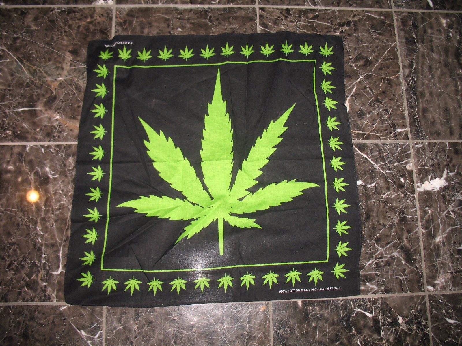 22″x22″ Black Weed Marijuana Hemp Cannibus Bandana