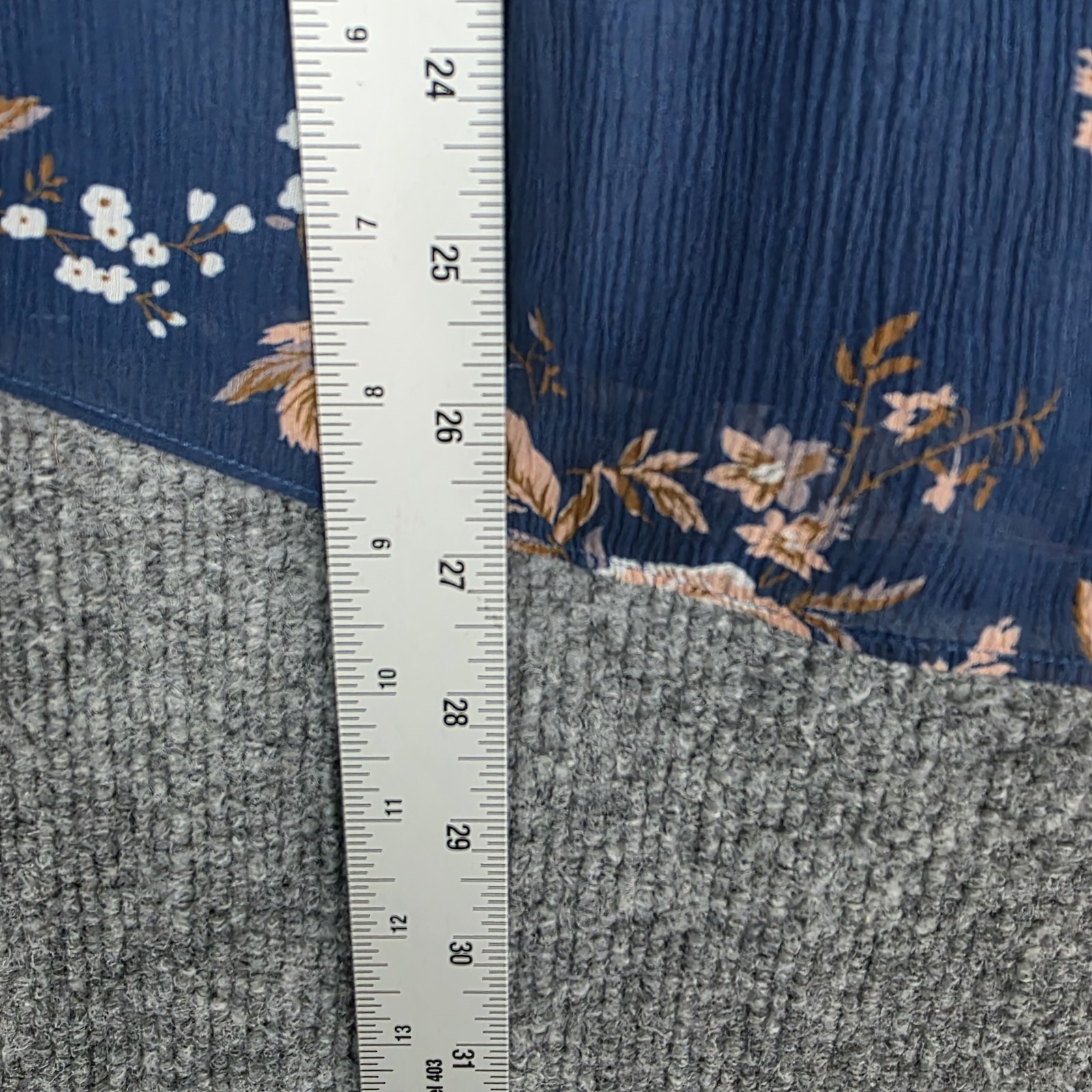Sundance 100% Silk Blouse XS Blue Floral Boho Peasant Prairie Cottage Top Tunic