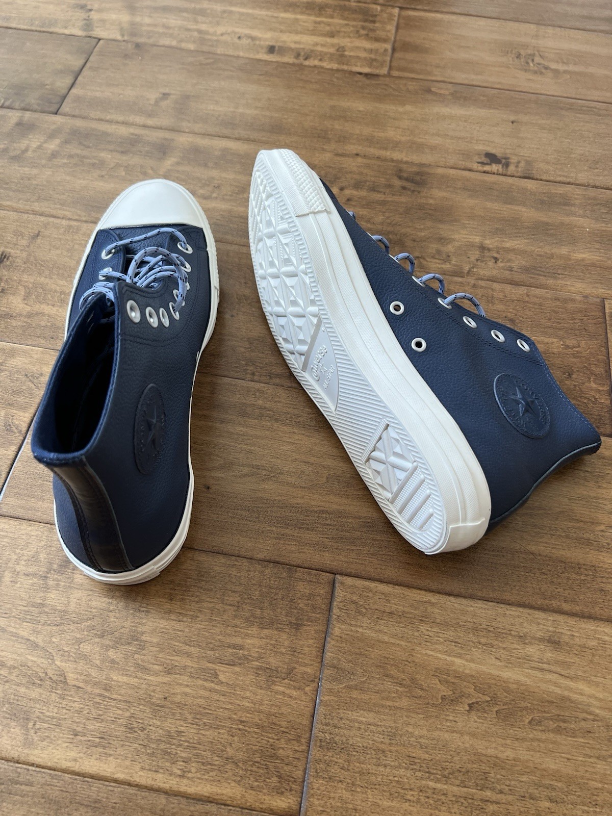 Converse CTAS HI Navy Men’s Size 9.5