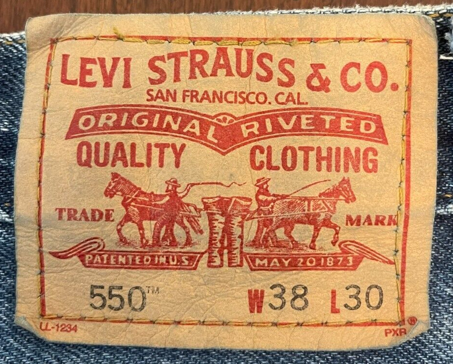 Vintage Levi’s 550 Relaxed Fit Jeans Mens 38×30 (Actual 38×29) Blue Jean Denim