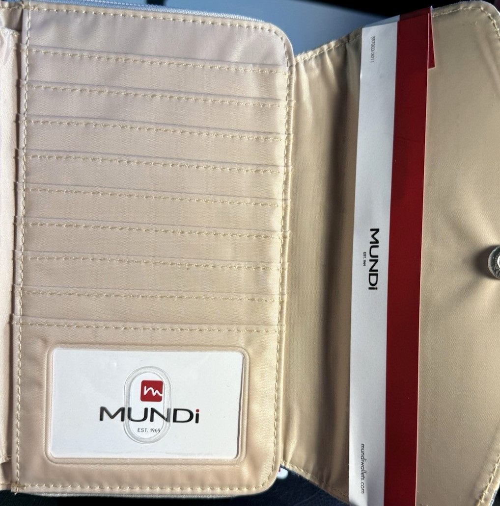MUNDI Womans / CEO Clutch- Big Fat Wallet / Full Zip / BUTTERFLY / New
