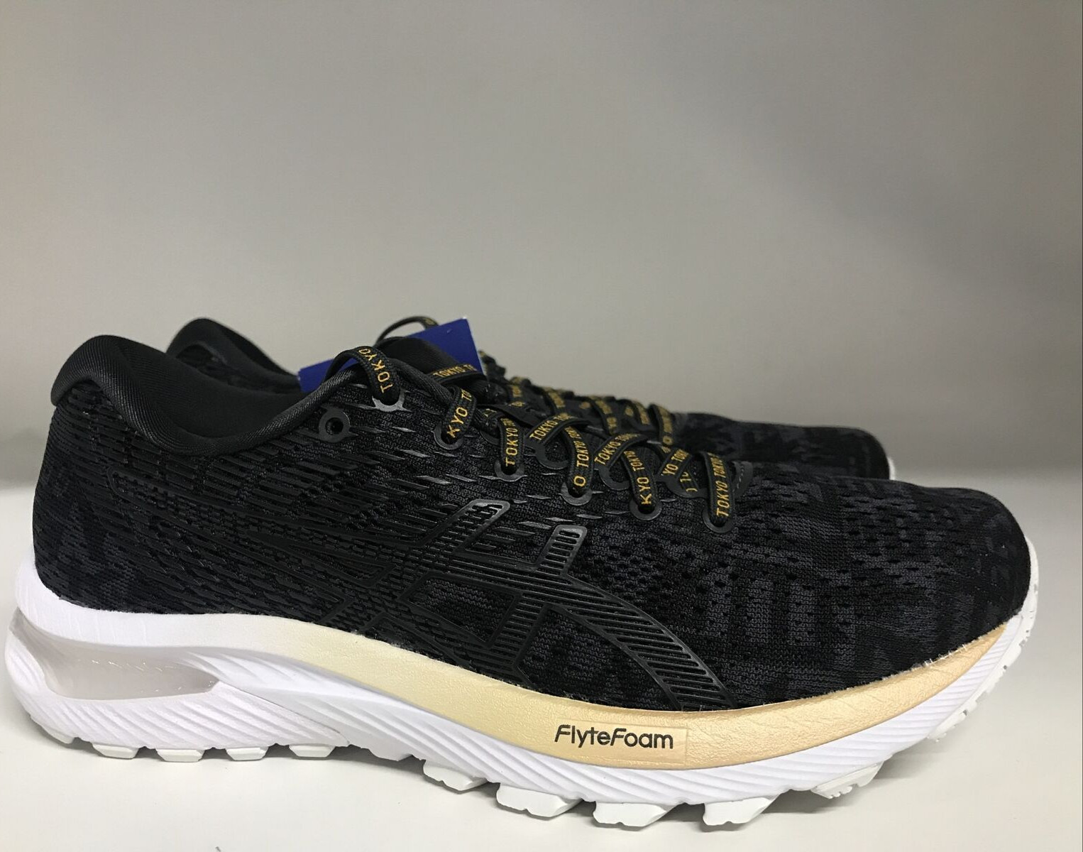 Asics Gel Cumulus 22 Tokyo Black/Graphite Grey Women’s Size 6.5