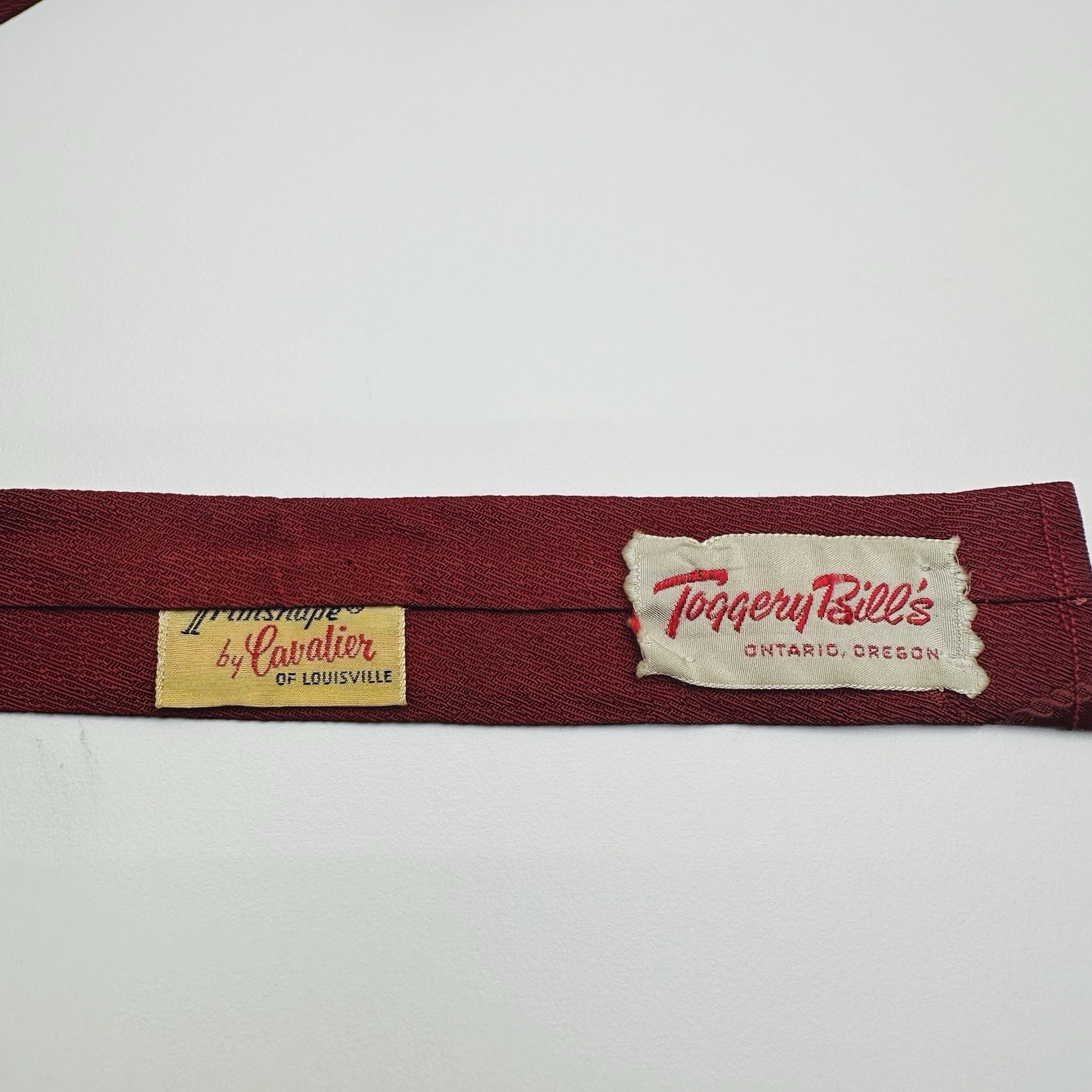Trimshape By Cavalier Vintage Square End Tie Red Crest 2 X 53 T123