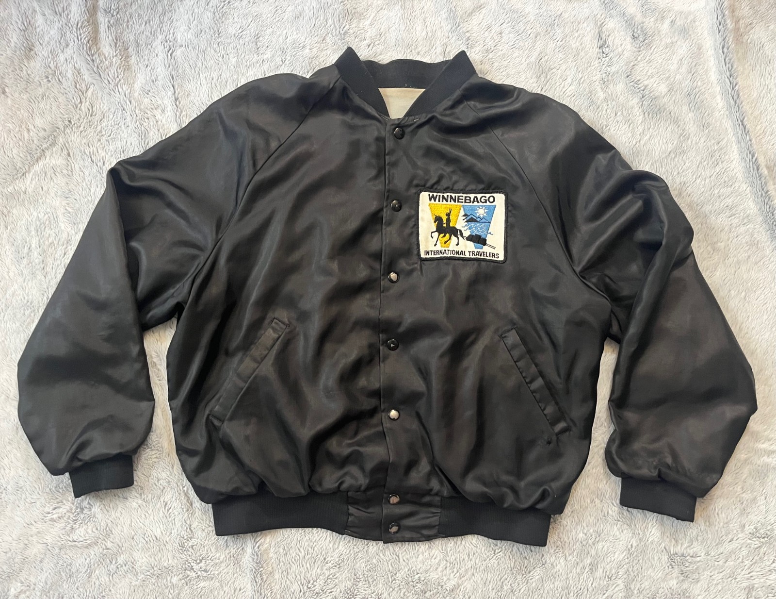VTG Winnebago International Travelers Black Bomber Jacket Snap Front Men’s Small