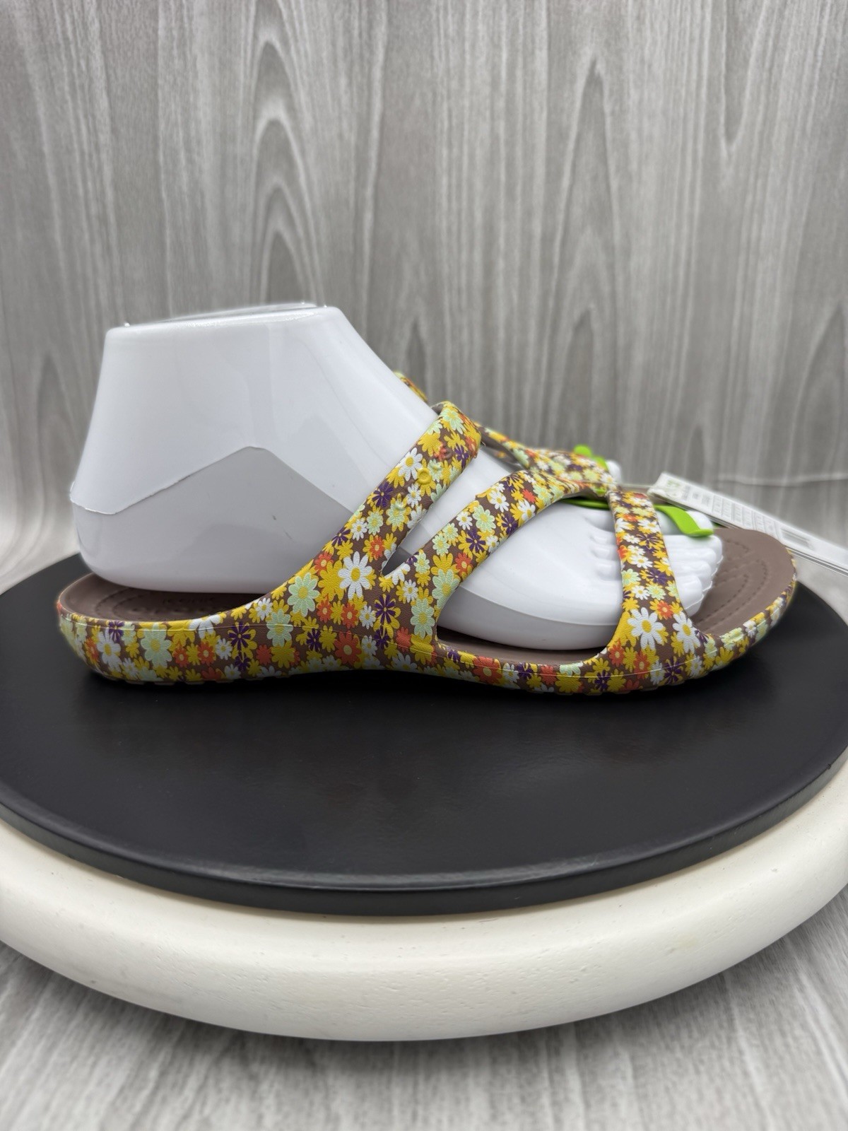 CROCS Kadee ll Retro Floral Womens Size 10 Strappy Comfort Sandals Slip On Shoes