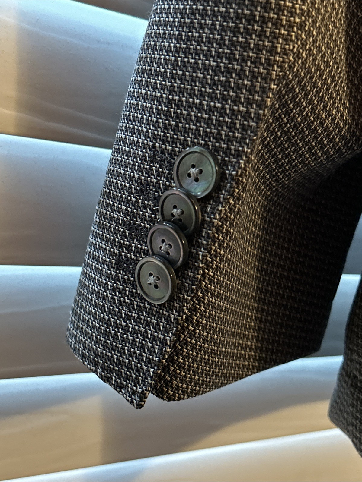 hugo boss suit 40r slim Fit nwt Lanificio Tesse Biella