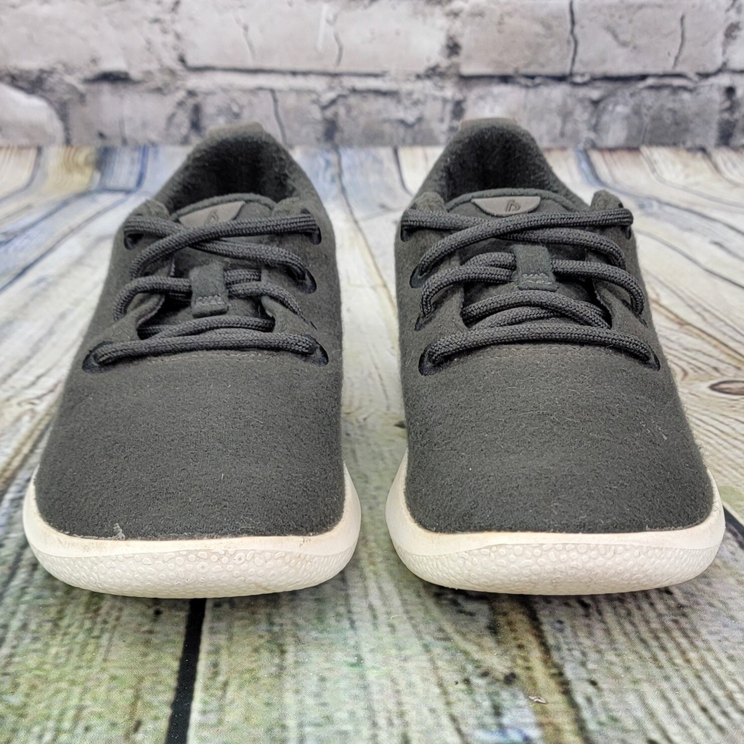 Allbirds Wool Runners Women’s 9 Green Sneakers Comfort Athletic Shoes 0619