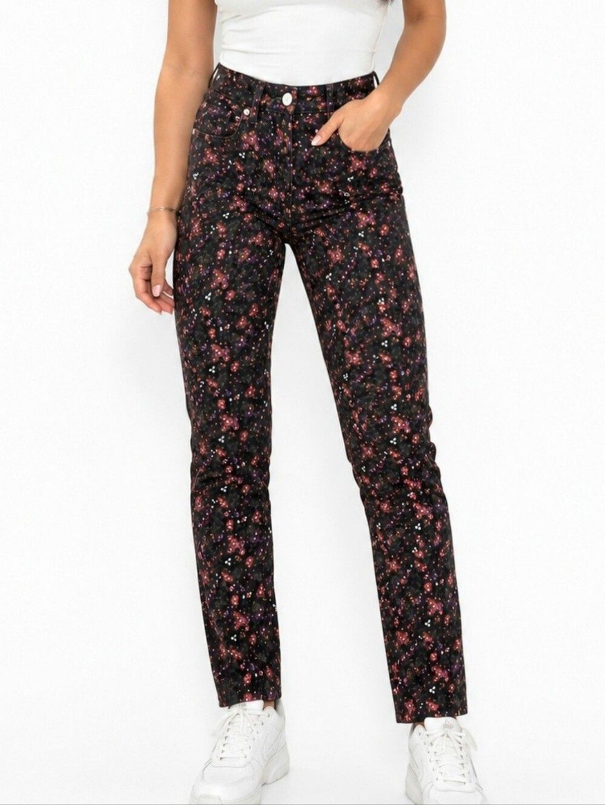 NWT Levi’s 314 Shaping Straight Floral Print Jeans 28×30 Mid Rise Hypersoft