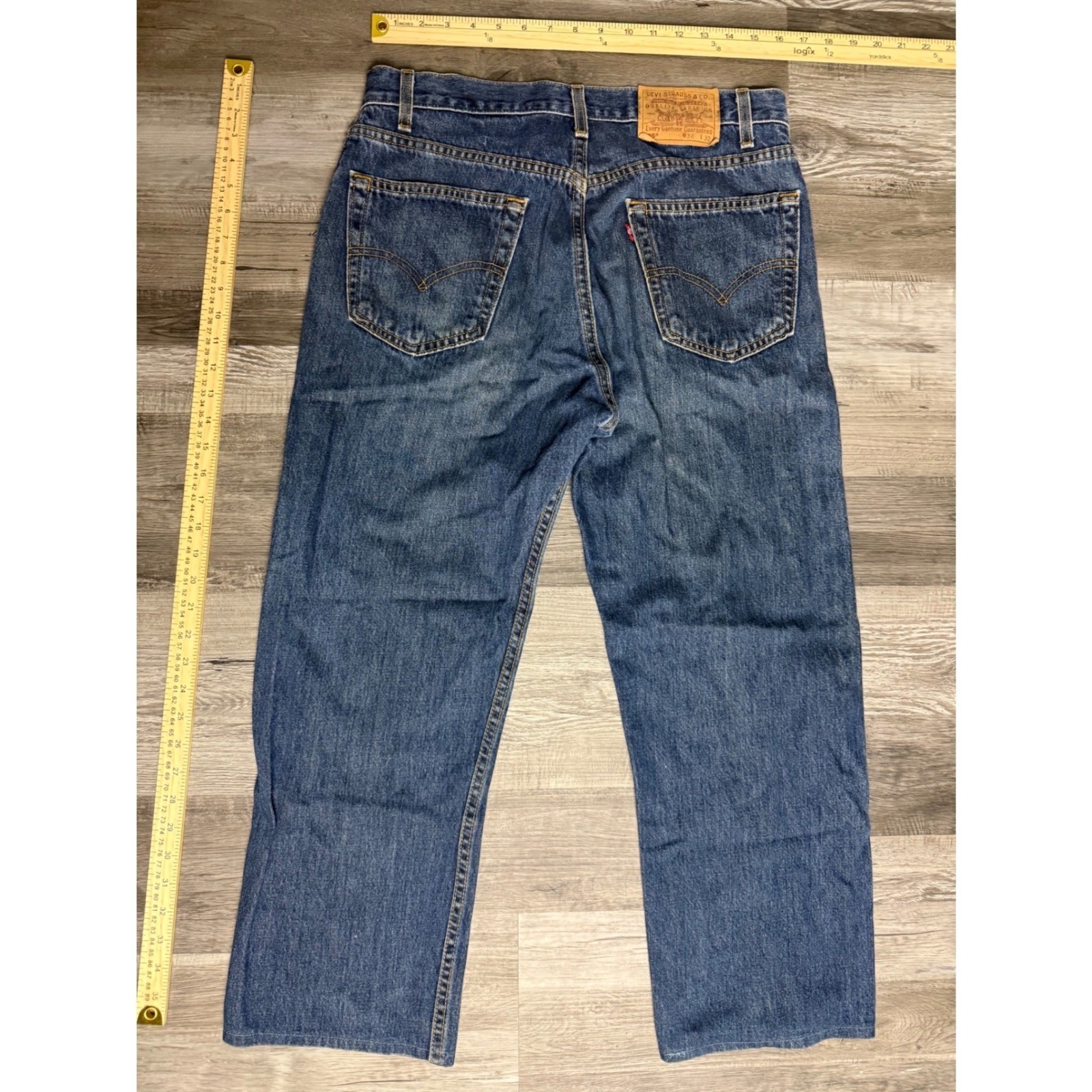 Levis 505 Regular Fit Straight Leg Jeans Mens 33×29 Medium Wash Blue Denim