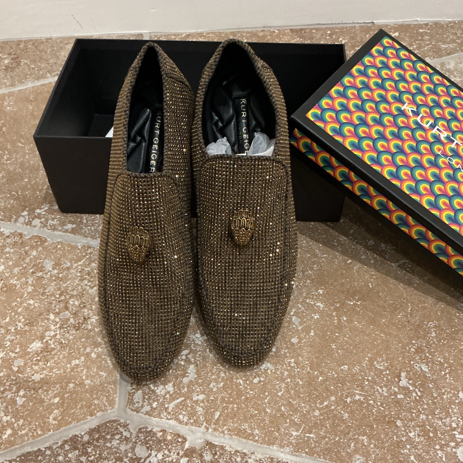 Kurt Geiger Men’s Brown Slip-On Loafer Shoes Almond Toe Logo Accent