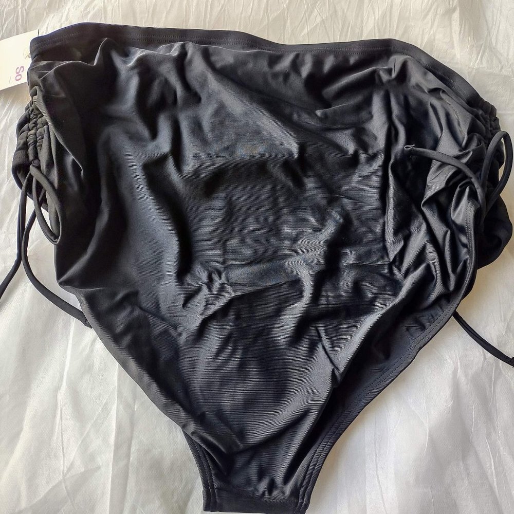 Juniors SO Plus size high waisted ruched bikini bottom side tie black NWT Sz 3X