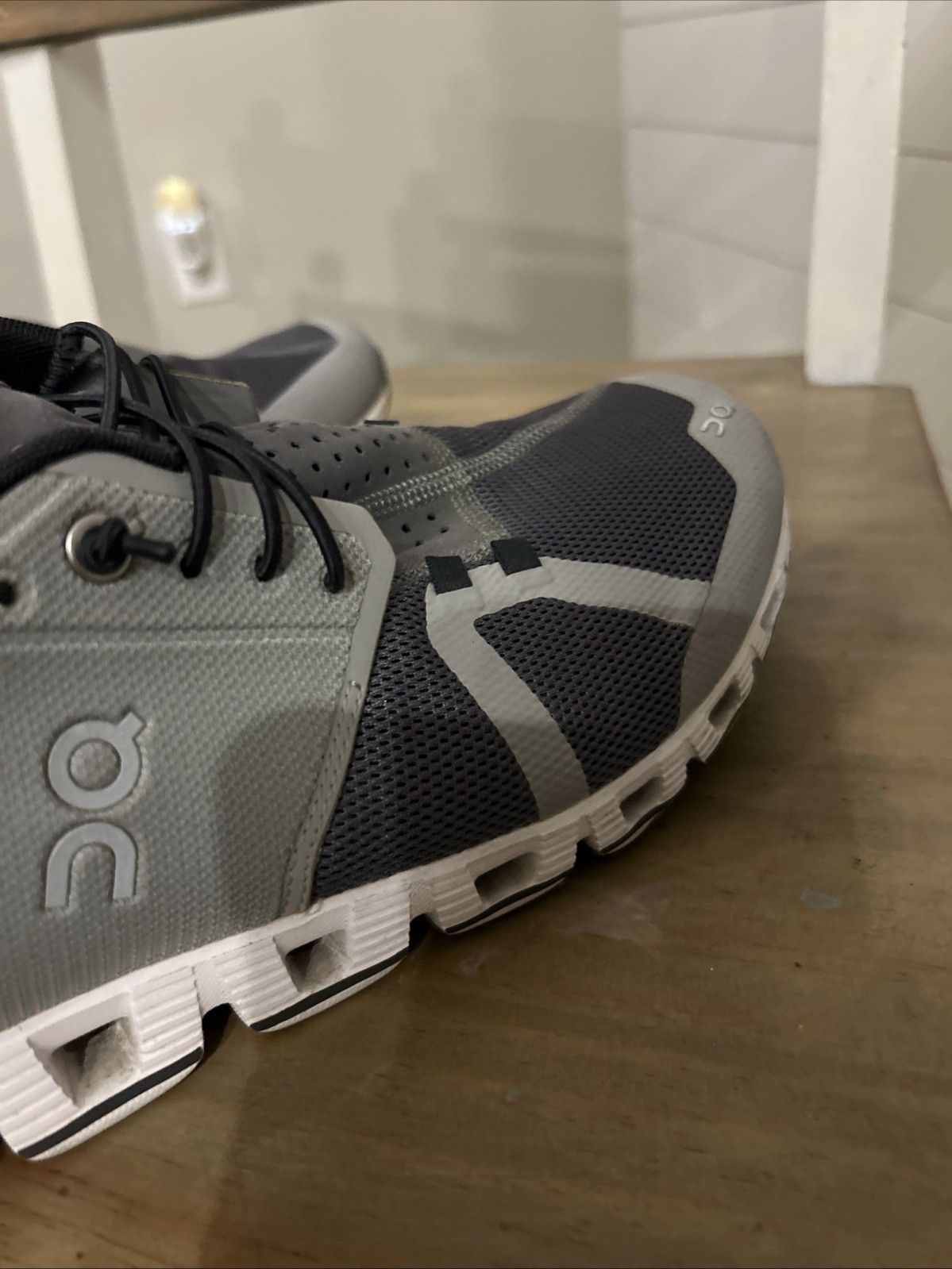 ON CLOUD 5 MENS SWISS ENGINEERING SLATE GRAY SIZE 11.5