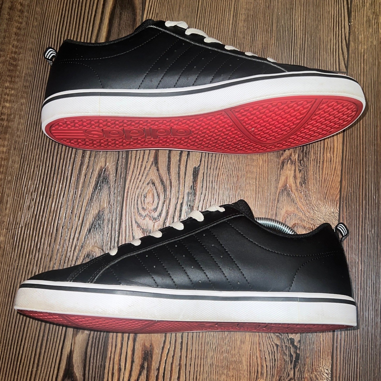Adidas VS Pace Men’s Black White Red Low Top Sneakers B74494 Size 10