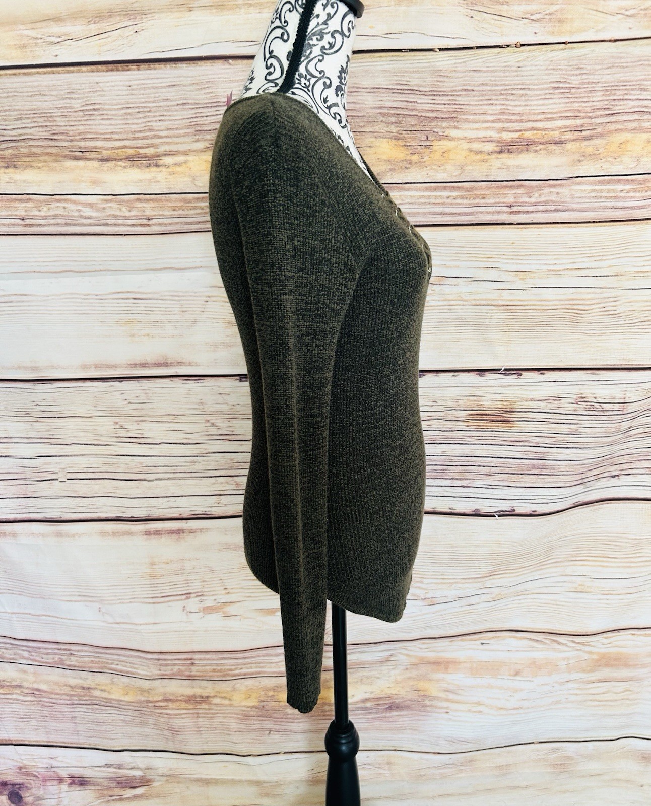 No Boundaries Juniors Green Olive Marl Lace Up Neck Long Sleeve Ribbed Sweater