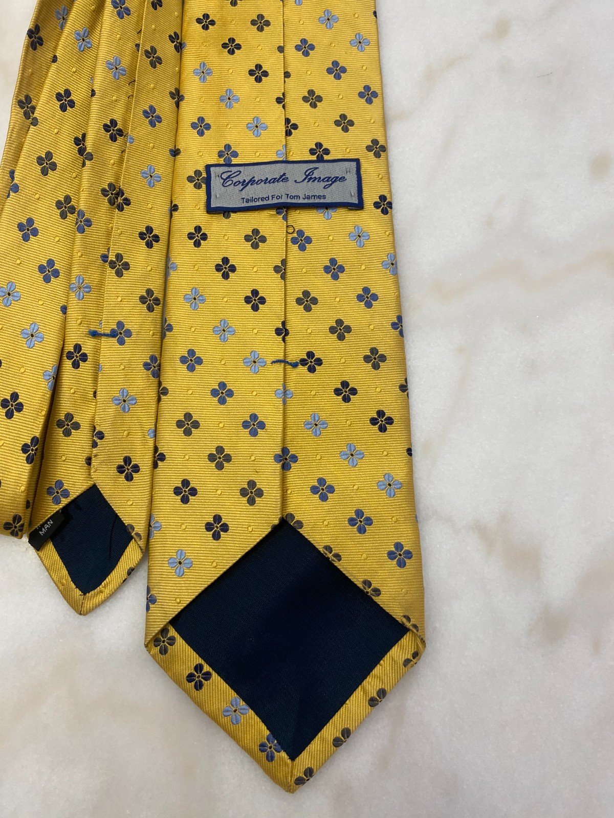 Tom James Corporate Image Silk Tie Yellow Blue Floral Pattern Made in Italy