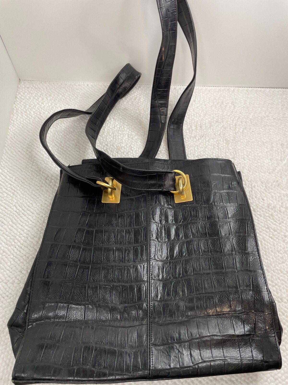 High Fashion Brand Black Faux Alligator Purse With Gold-Colored Hardware Canada