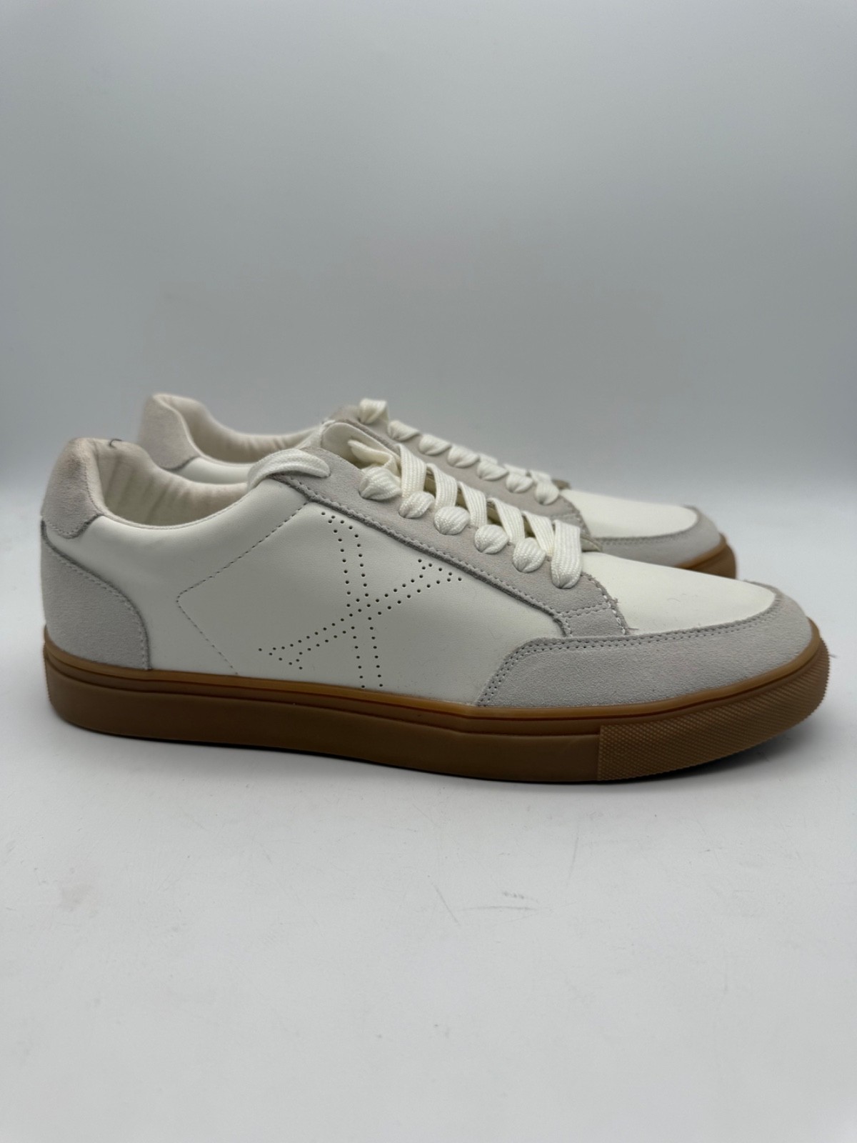 BRAND NEW Express White Sneakers PU Leather with Suede Detail Gum Sole Size 10