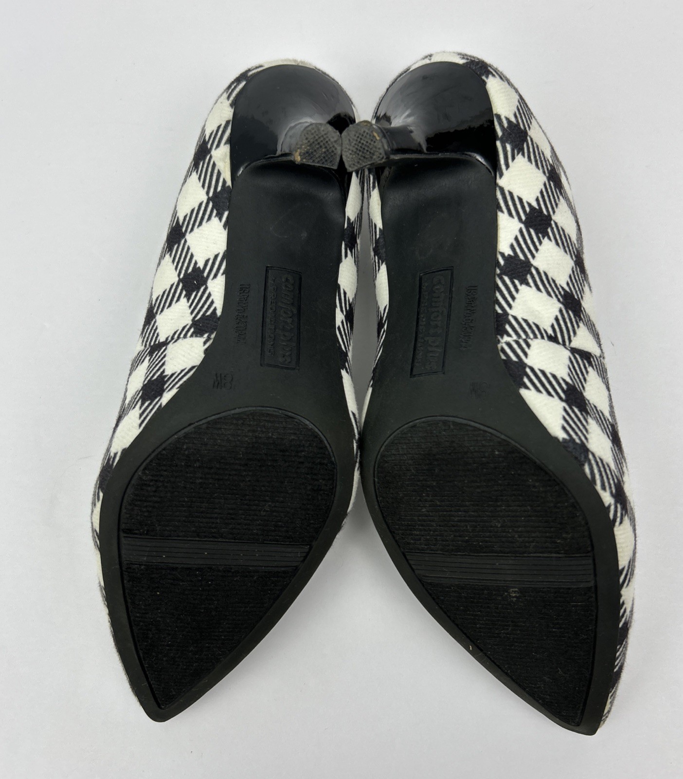 Comfort Plus Predictions Women’s Black & White Pumps Size 8 Wide