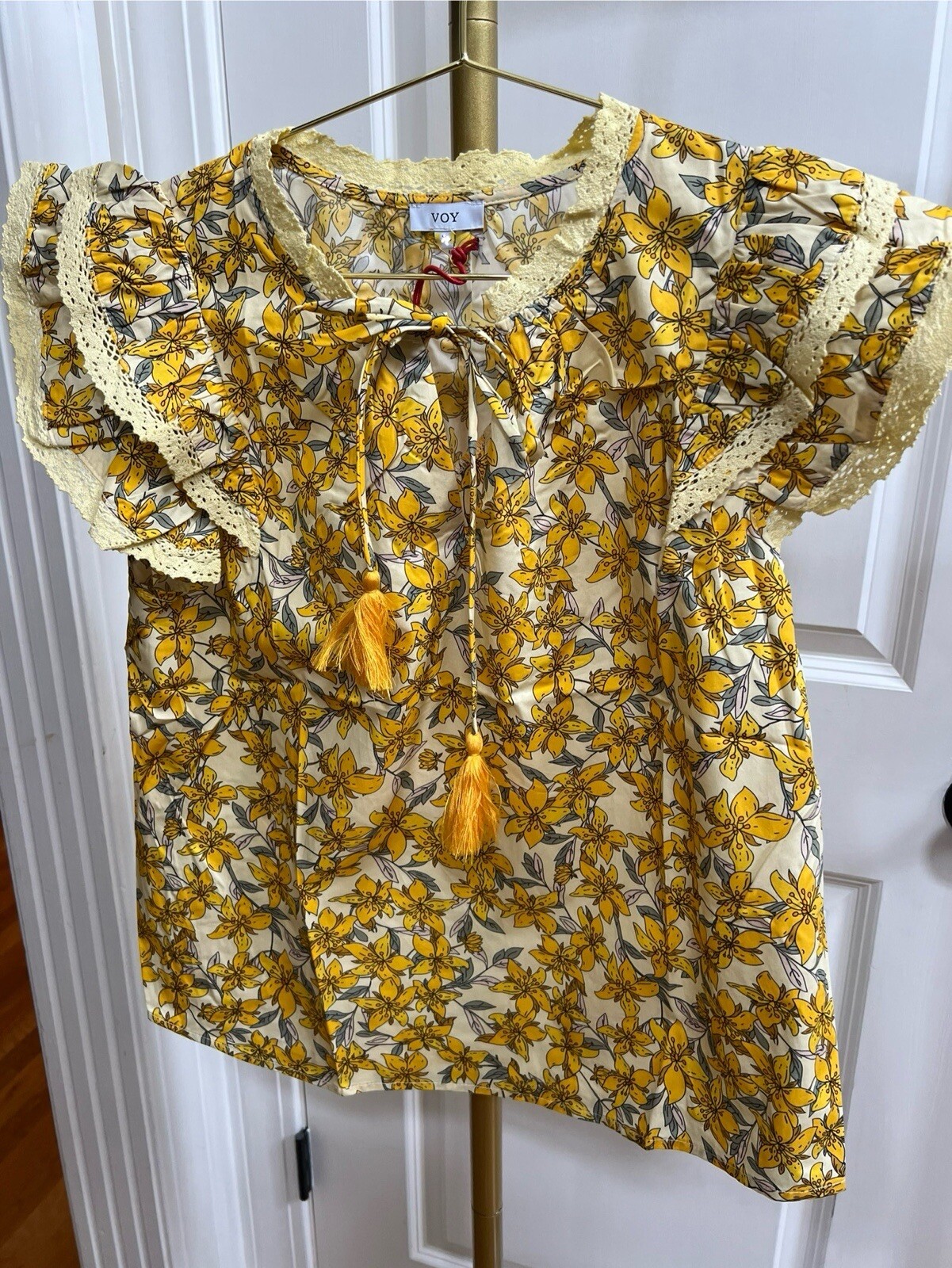 New Women’s Lace Double Ruffle Sleeve Yellow Floral Blouse Top Size Small