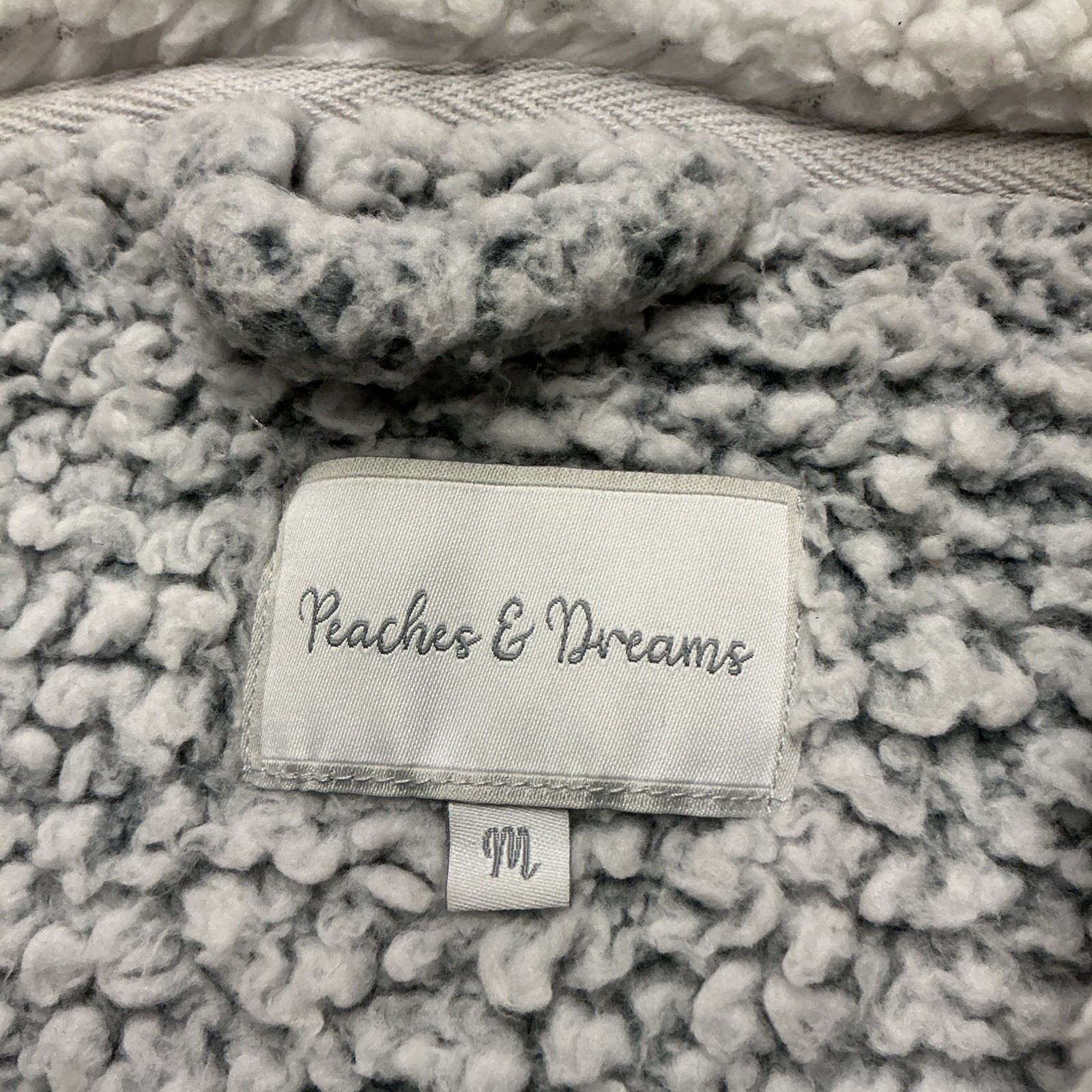 Peaches & Dreams Plush Soft Faux Fur/Sherpa Hooded Sz M WOMENS Over Coat, 3697