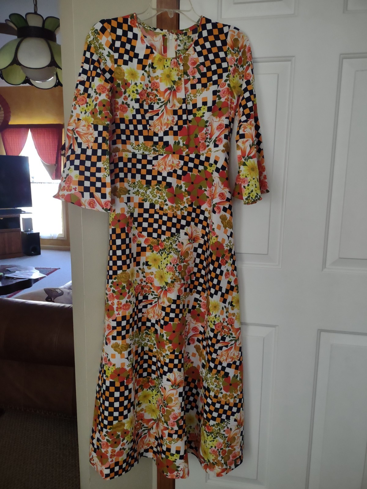 FUNKY FLOWER CHILD MCM ’70S POLYESTER DRESS 3/4 BELL SLEEVES SIZE SMALL HANDMADE
