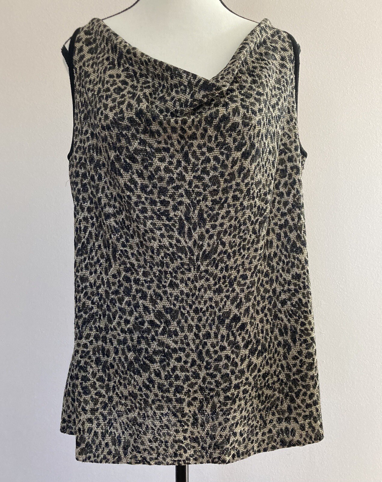 ST. JOHN Boutiques Animal Print Gold Metallic Knitted Tank Top Women’s Size M