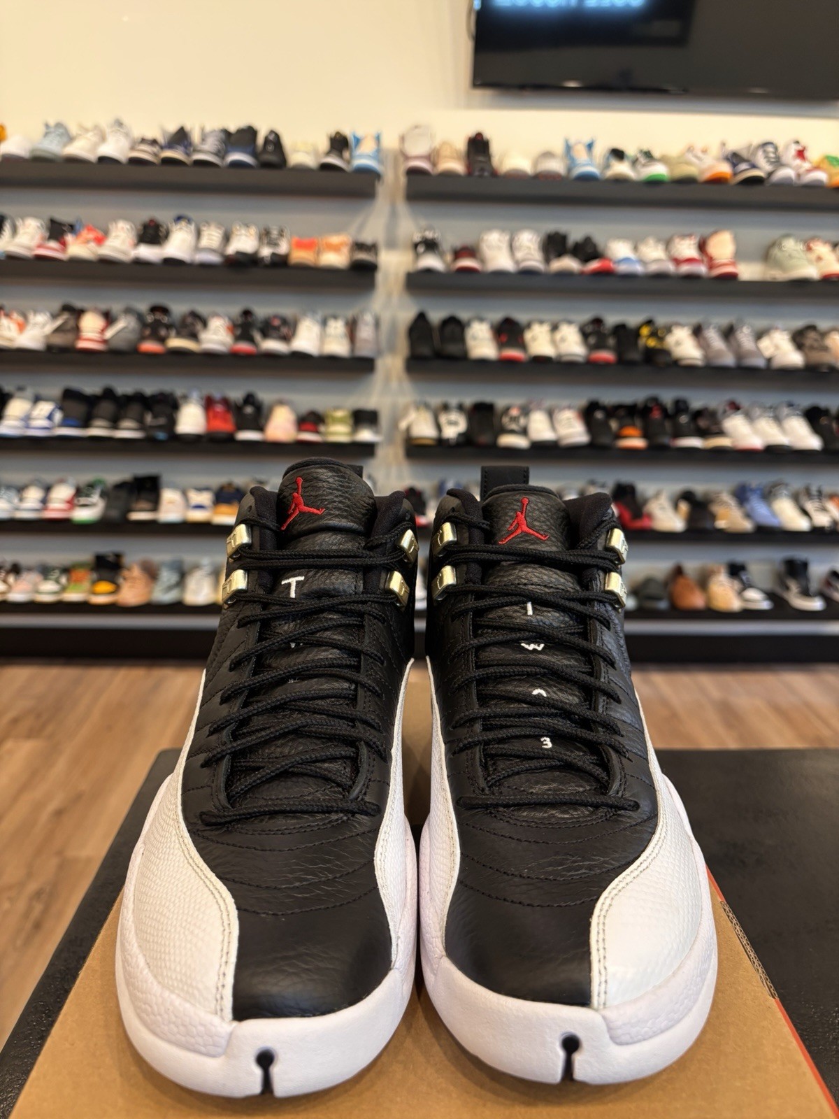 Jordan 12 Retro Playoff 2022 Size 8 Brand New CT8013-006 Black White