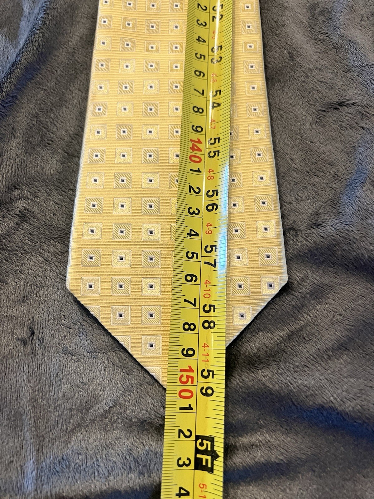 DANIEL CREMIEUX MADE IN U.S.A. Yellow with Blue Dots Tie Handmade 100% Silk