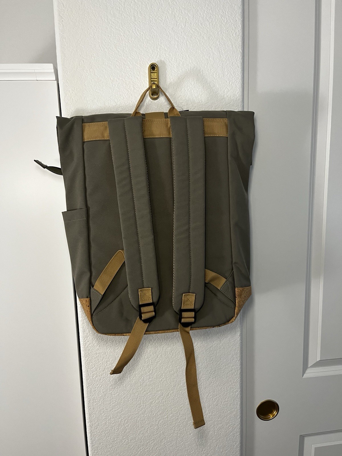 Atley James Backpack New With Tags NWT Unisex School Travel Laptop Bag Daypack⁠